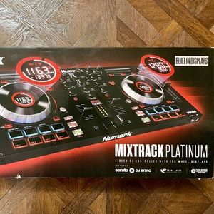 Numark Mixtrack Platinum FX - DJ Controller For Serato DJ with 4 Deck Control